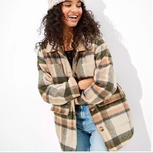 🤎AE Brushed Plaid Shacket🤎